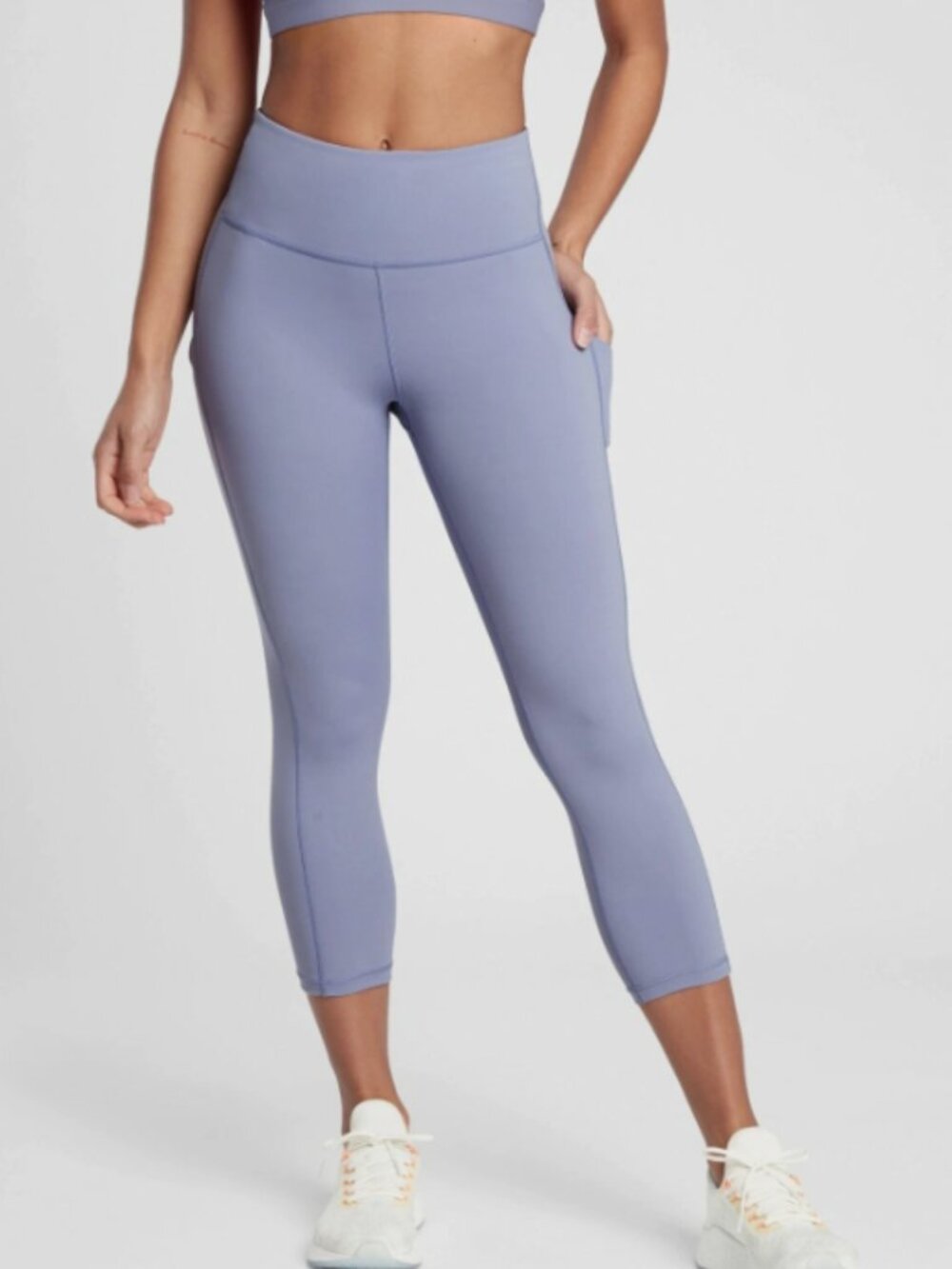 Athleta Women's Ultimate Stash Pocket Capri Petite Small Purple